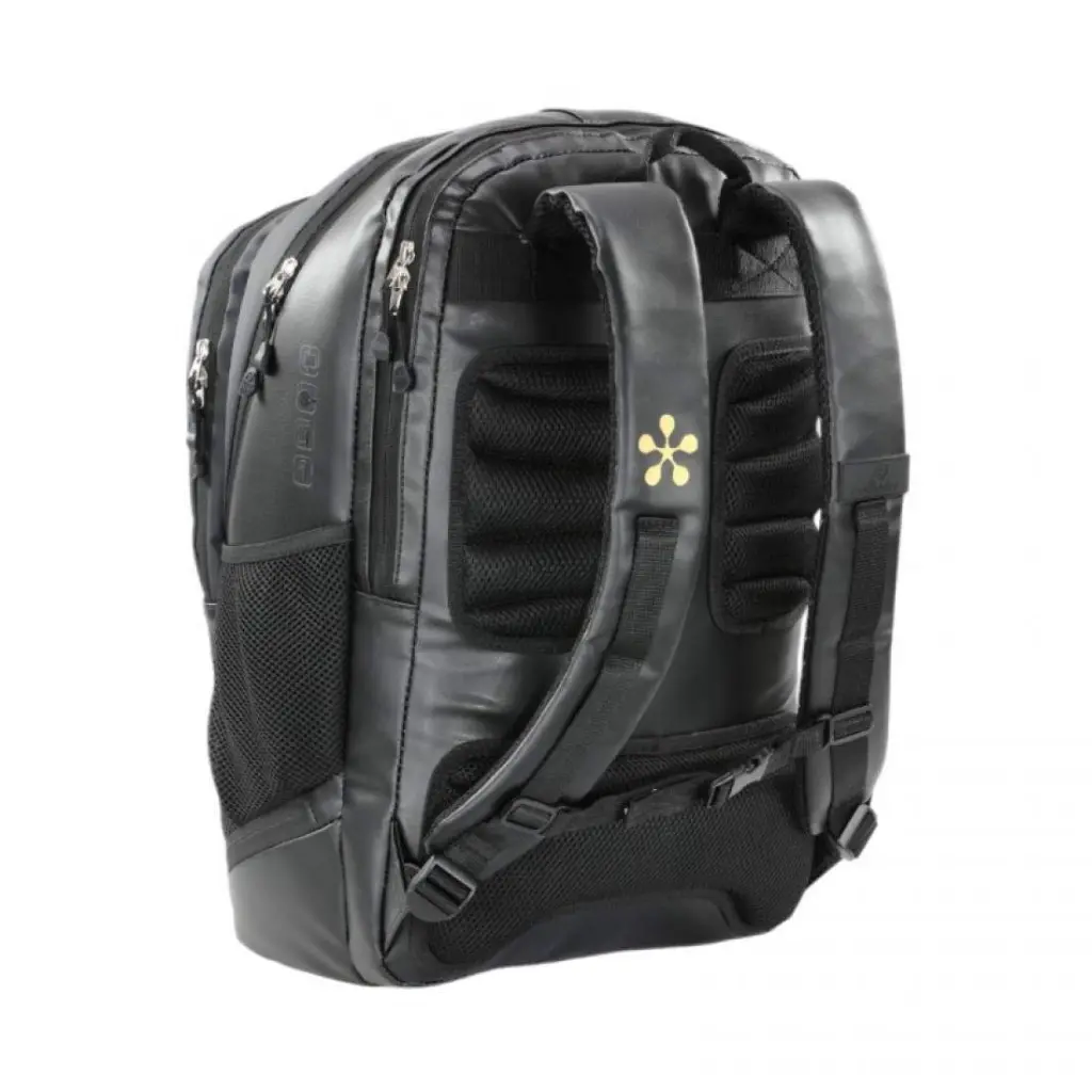 mochila-bullpadel-premier-padel-hack-bpm25001-negro-es-1-1100x1100.webp