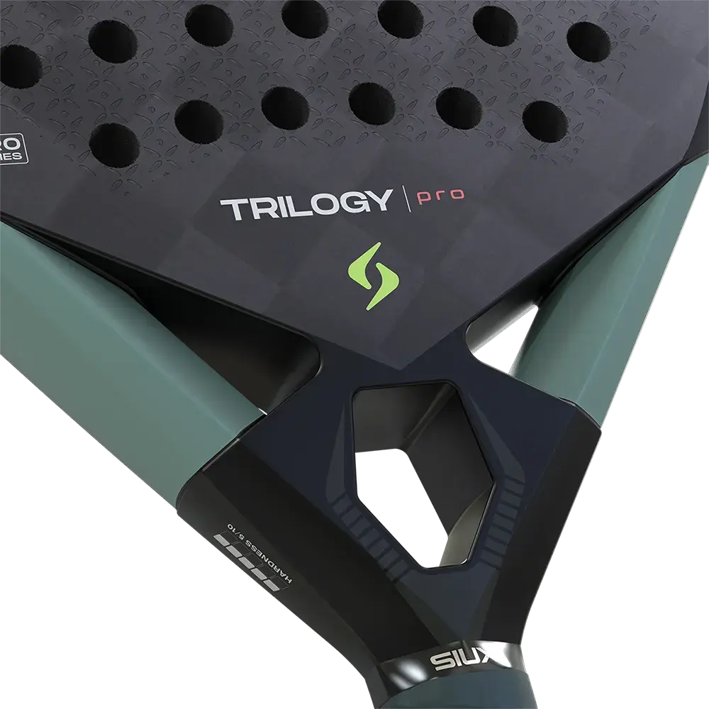 siux trilogy pro 2026 noir fog (4).webp