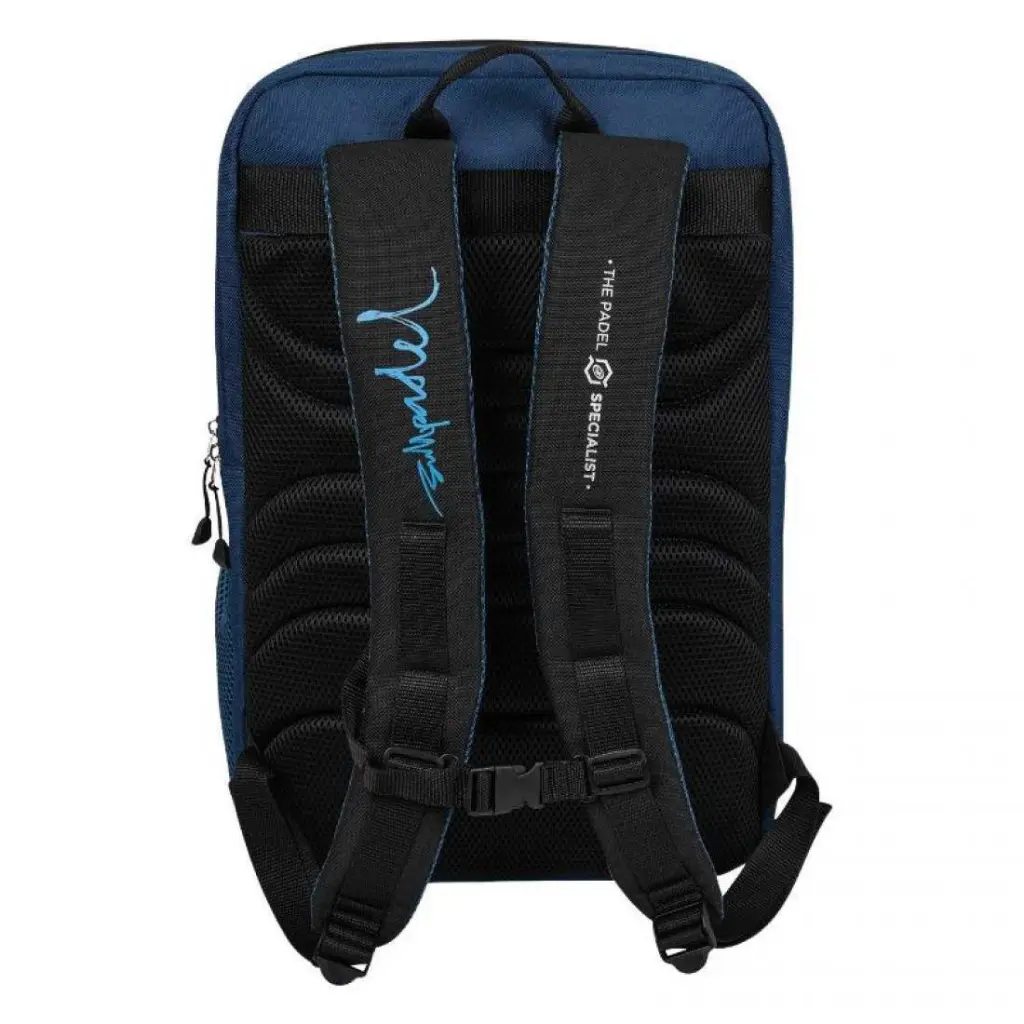 mochila-bullpadel-bpm26008-ionic-negro-es-1-1100x1100.webp