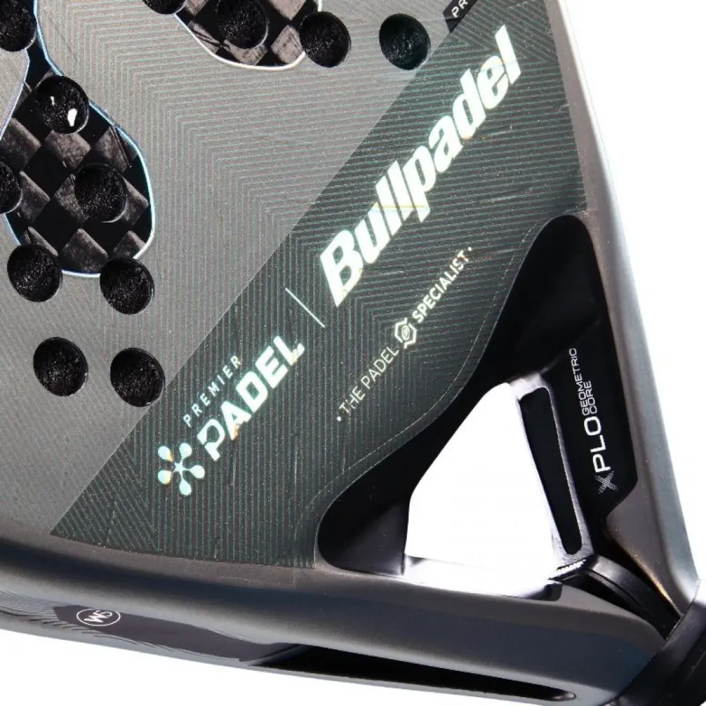 pala-bullpadel-di-nenno-xplo-premier-padel-2026-es-7-1100x1100.webp