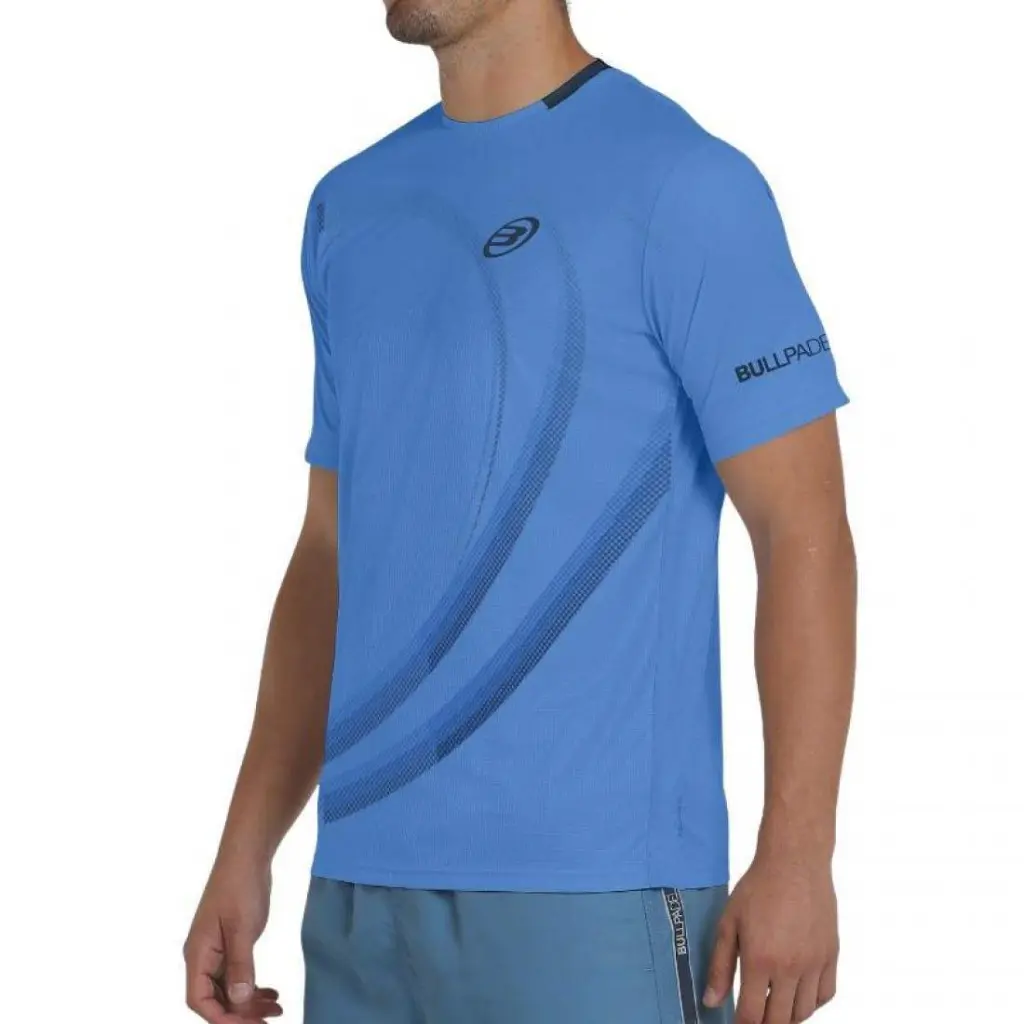 camiseta-bullpadel-beque-azul-atomico-1-es-2-1100x1100.webp