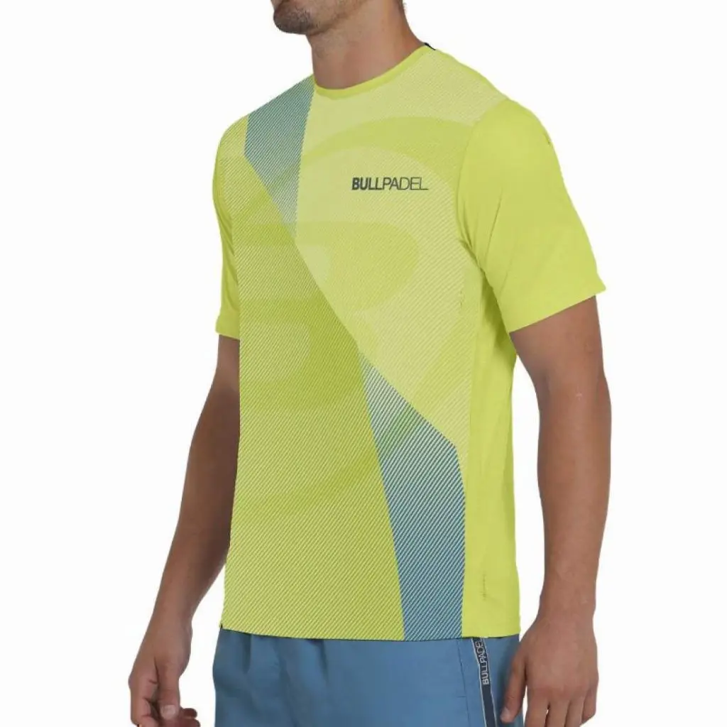 camiseta-bullpadel-brumo-lima-1-es-2-1100x1100.webp