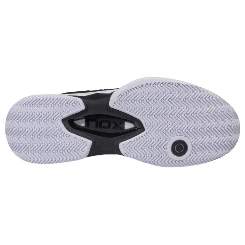 zapatillas-nox-ml10-hexa-negro-blanco-1-es-1-1100x1100.webp