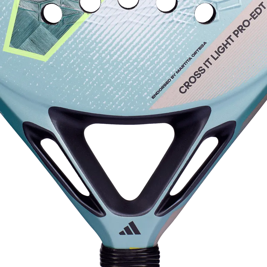 pala-adidas-cross-it-pro-edt-2026-marta-ortega (7).webp