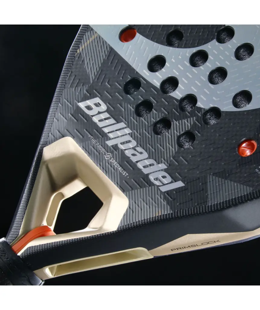 racket-bullpadel-neuron-02 (1).webp