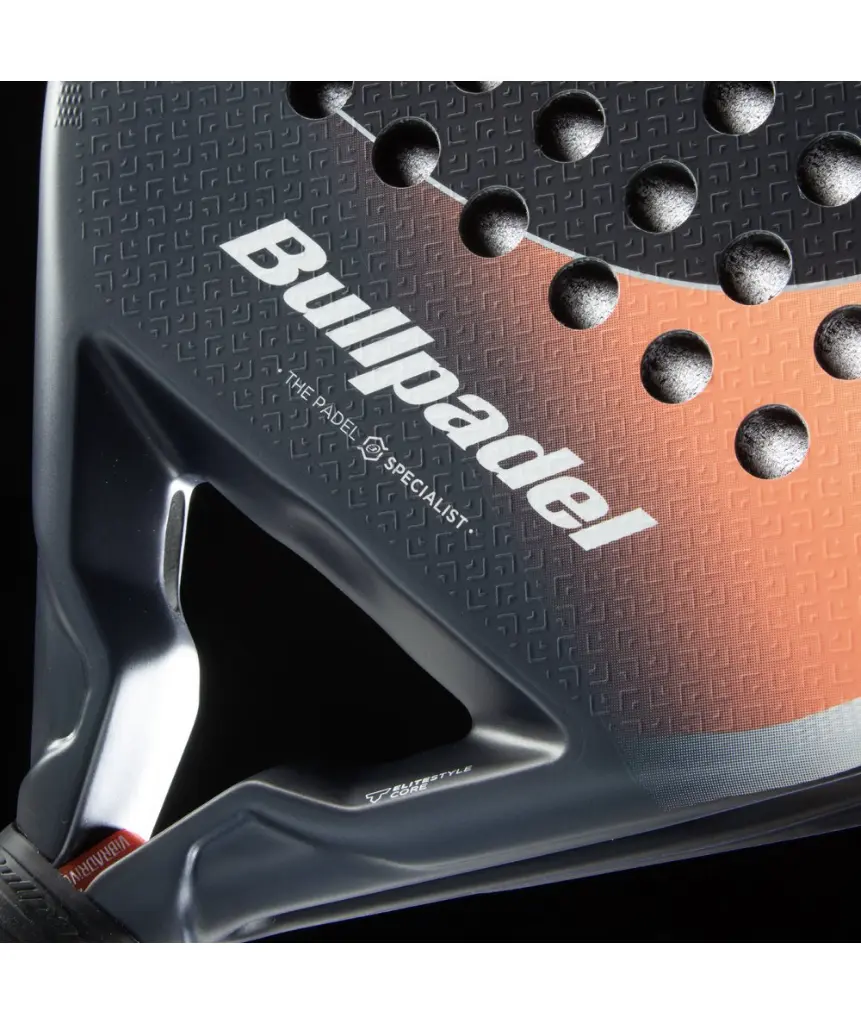 racket-bullpadel-elite-w-26 (2).webp