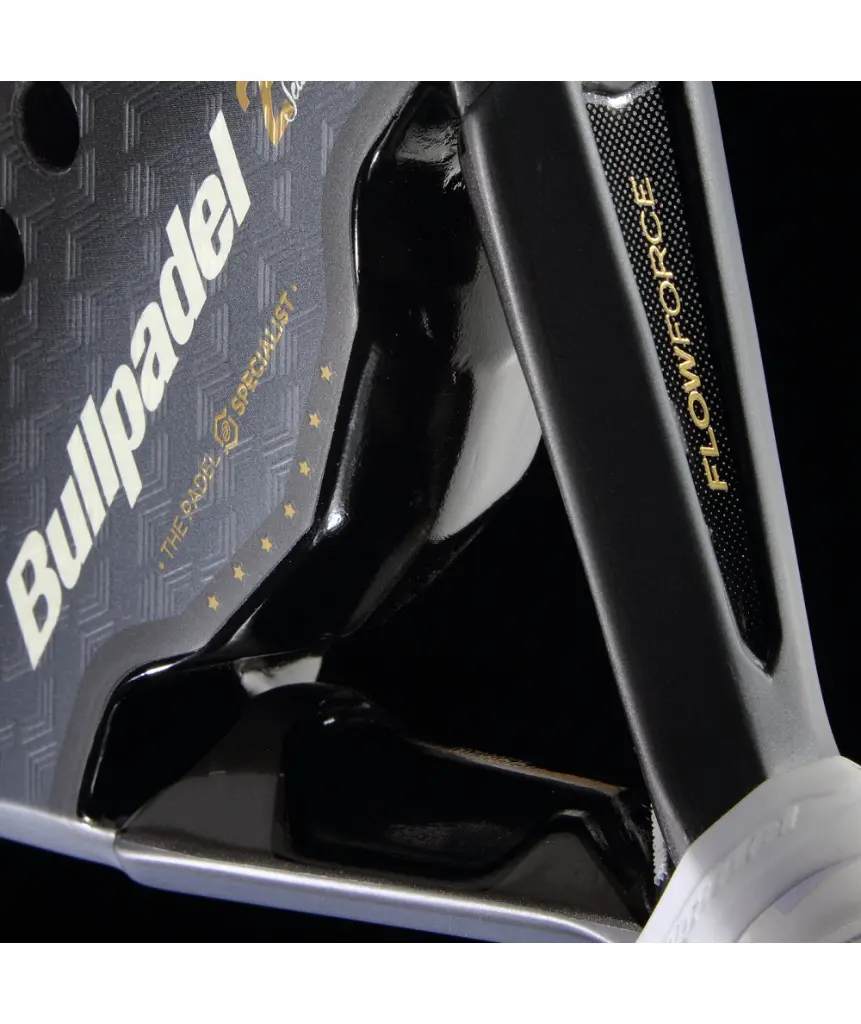 racket-bullpadel-flow-legend (4).webp